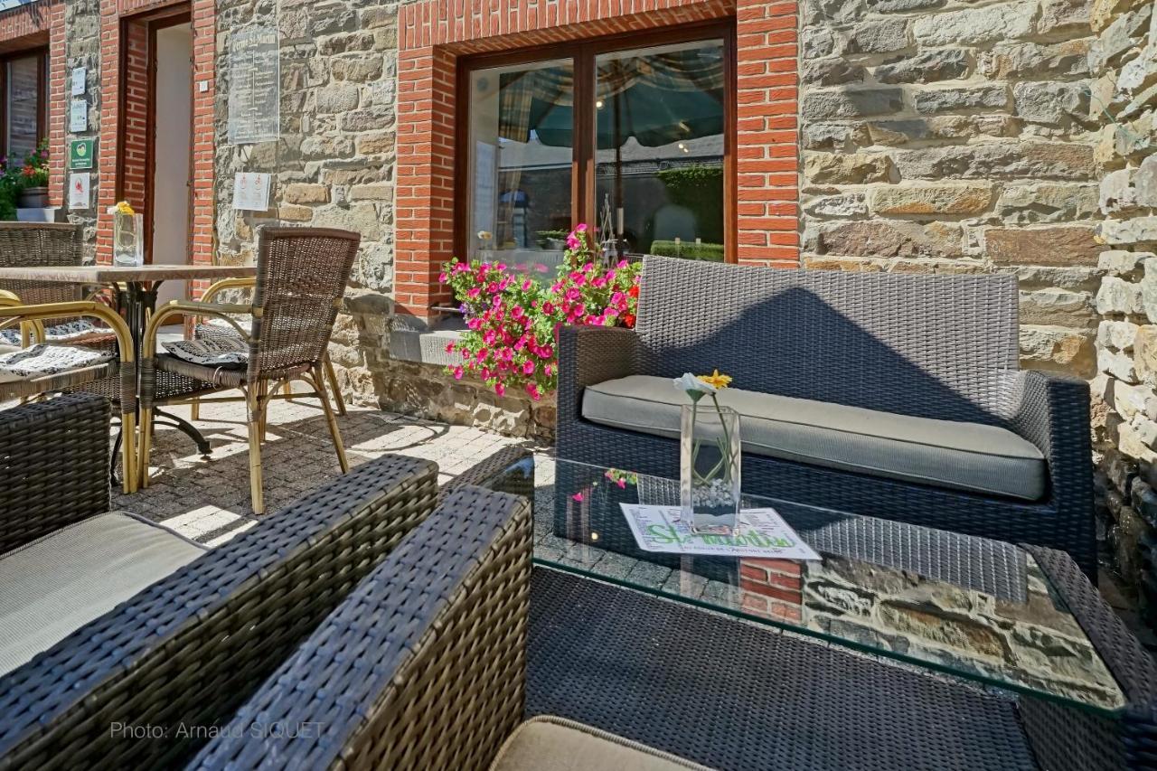 Ferme St Martin Bed & Breakfast Manhay Bagian luar foto