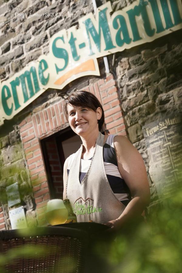 Ferme St Martin Bed & Breakfast Manhay Bagian luar foto